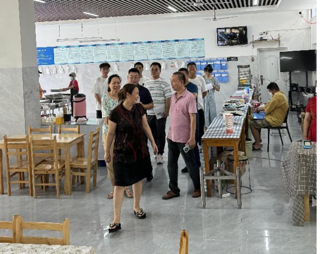 “食”刻关注校园食品安全，护航开学第一餐